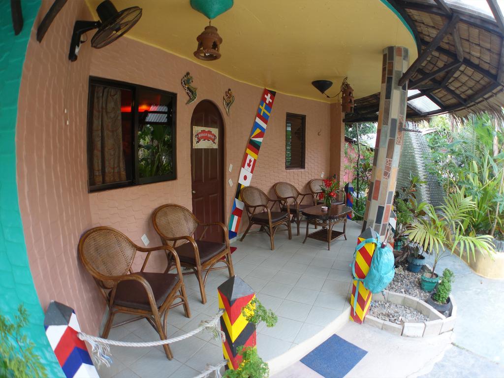 Takatuka Beach Resort Sipalay Eksteriør bilde