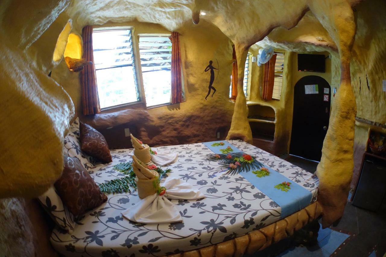 Takatuka Beach Resort Sipalay Eksteriør bilde